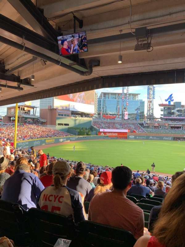 Truist Park, section: 141, row: 17, seat: 4