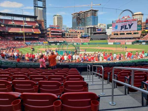Busch Stadium, section: 149, row: 10, seat: 13