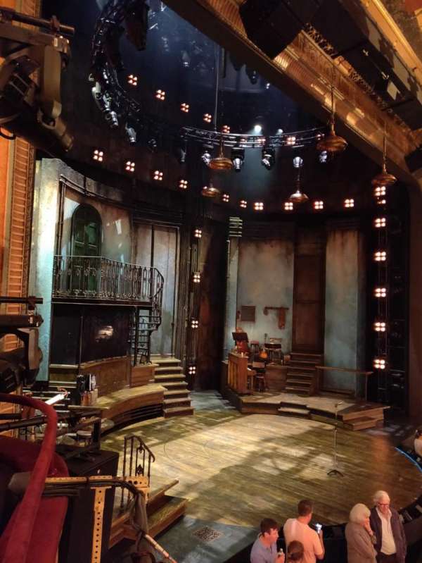 Walter Kerr Theatre, section: Box L, seat: 7