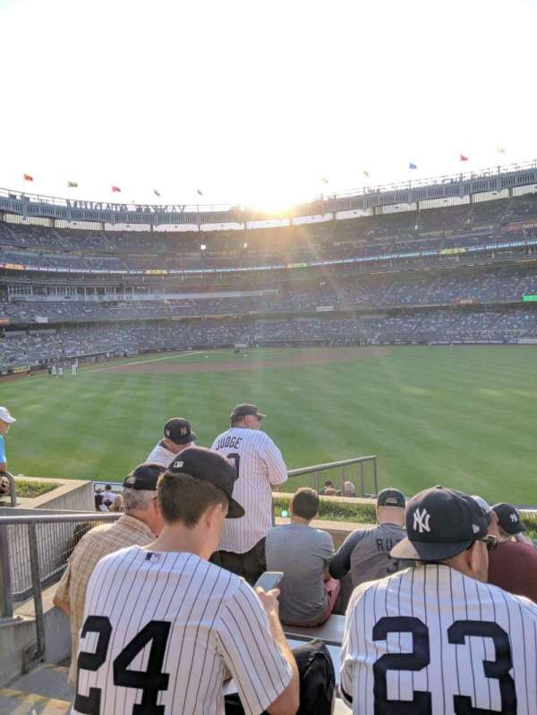 Yankee Stadium, section: 202, row: 6, seat: 23