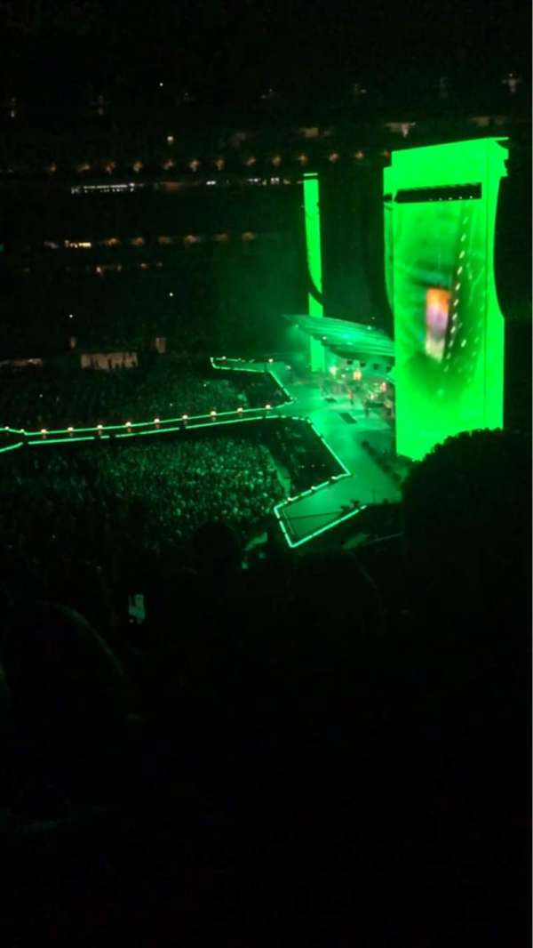 MetLife Stadium, section: 212, row: 6, seat: 2