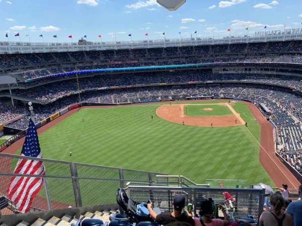 Yankee Stadium, section: 434b, row: 11, seat: 8