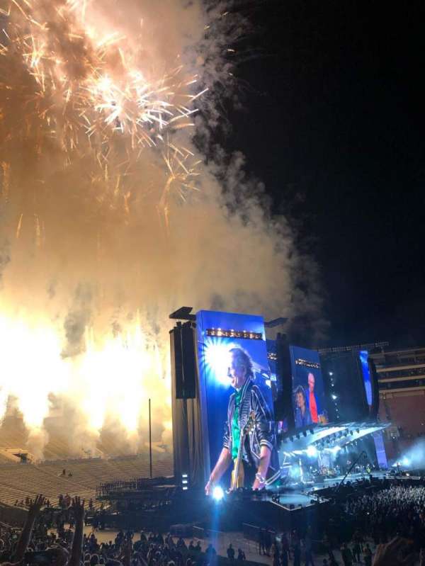 Rose Bowl, section: 4-H, row: 22, seat: 111