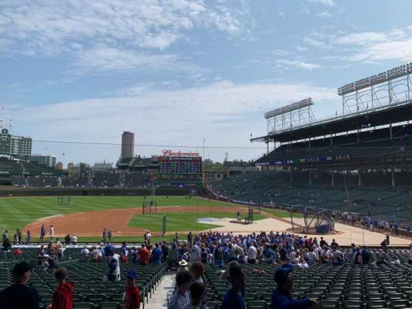 Wrigley Field, section: 212, row: 5, seat: 14