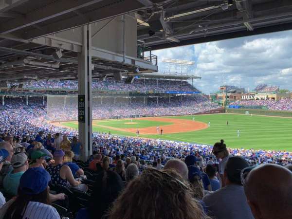Wrigley Field, section: 229, row: 16, seat: 20