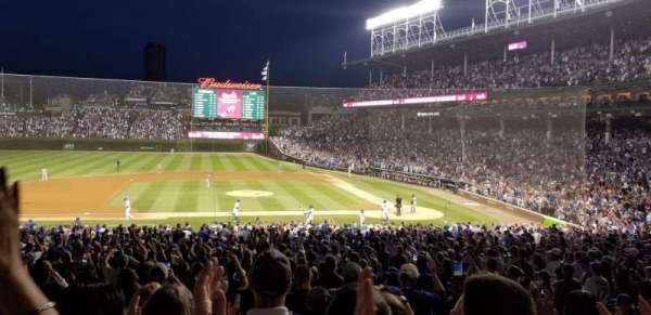 Wrigley Field, section: 212, row: 7, seat: 25