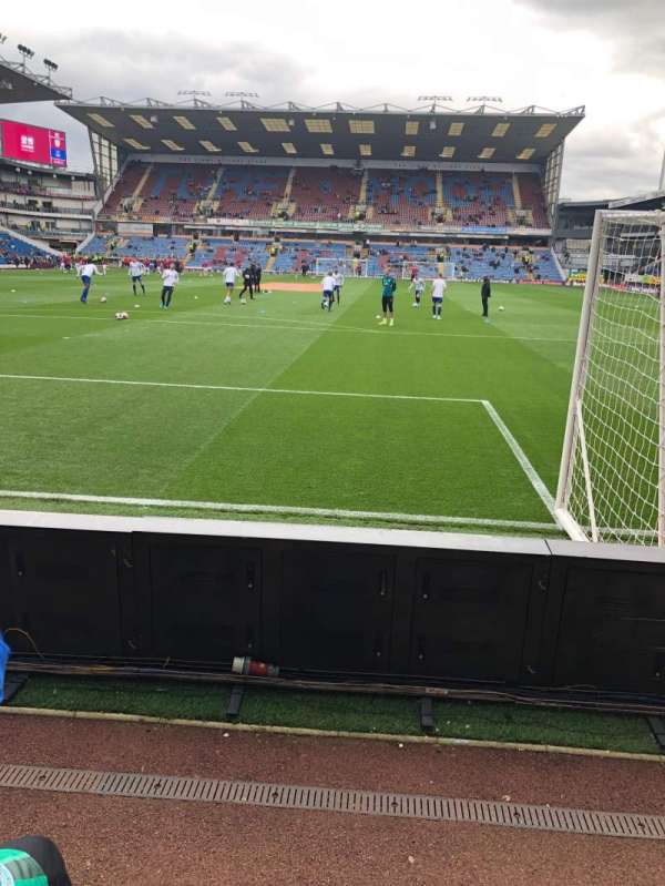 Turf Moor, section: VS3, row: A, seat: 67