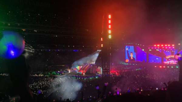 MetLife Stadium, section: 117, row: 30, seat: 10