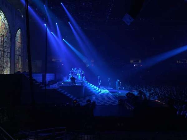 DCU Center, section: 110, row: MM, seat: 8