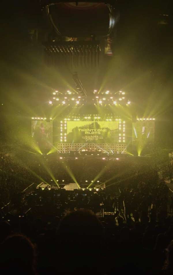 State Farm Arena, section: 113, row: R, seat: 17