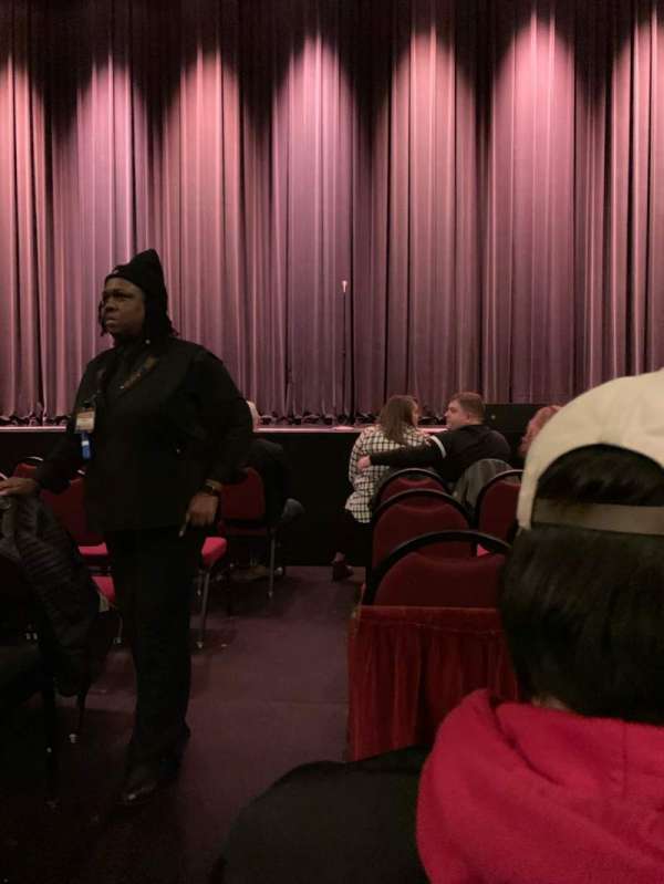 Chicago Theatre, section: MNFL4R, row: BB, seat: 402