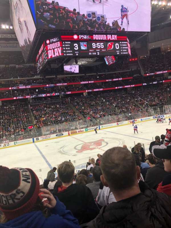 Prudential Center, section: 7, row: 17, seat: 8