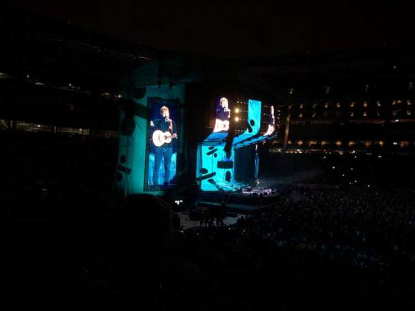 MetLife Stadium, section: 140, row: 25, seat: 10