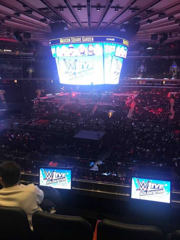 Madison Square Garden, section: 225, row: 3, seat: 14