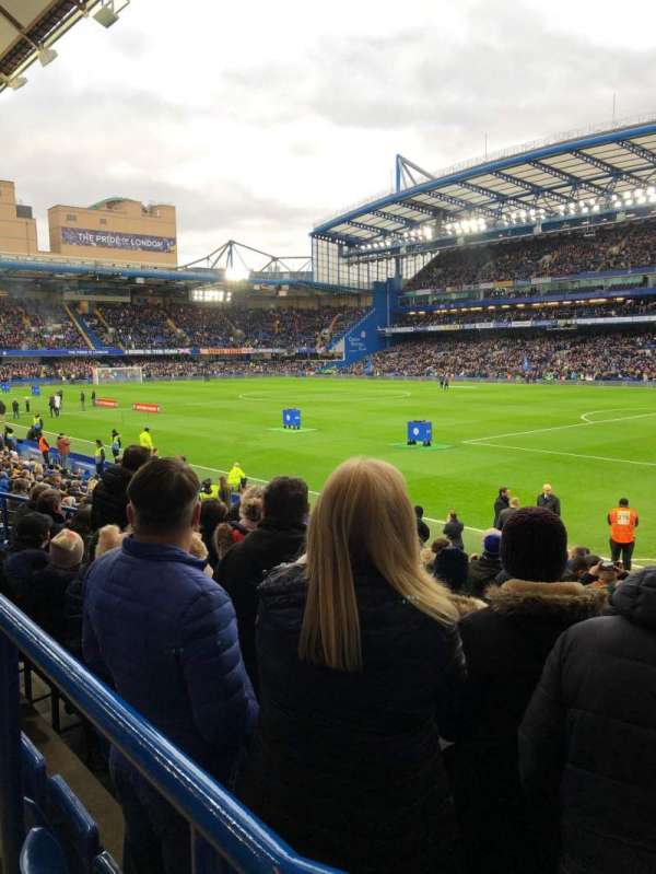 Stamford Bridge, section: Matthew Harding lower, row: T, seat: 190