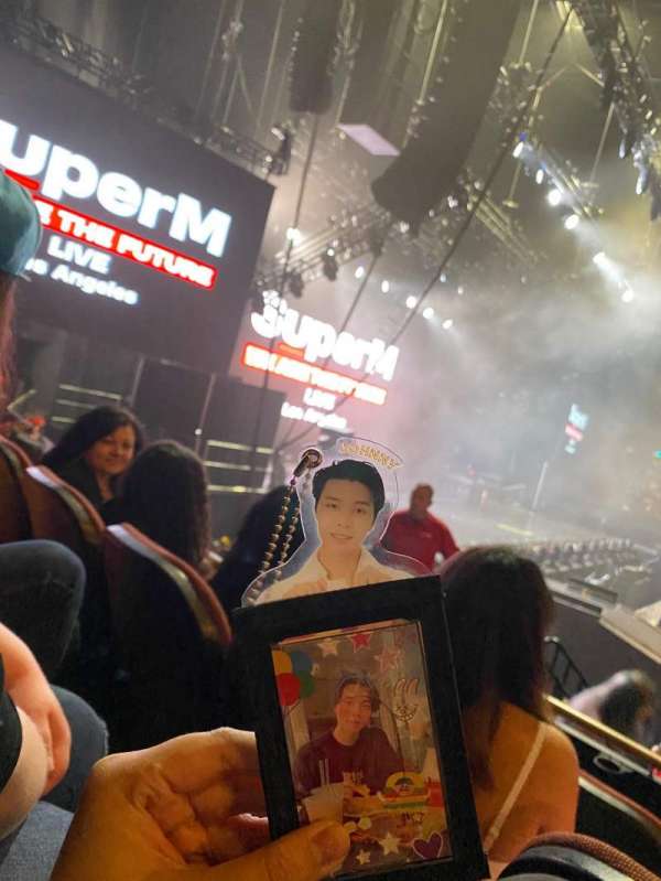 Kia Forum, section: 125, row: 3, seat: 5