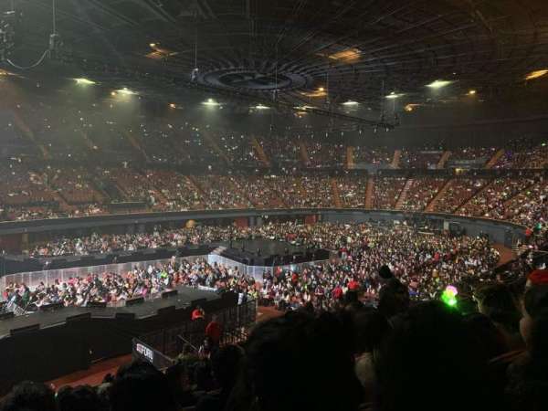Kia Forum, section: 124, row: 13, seat: 3