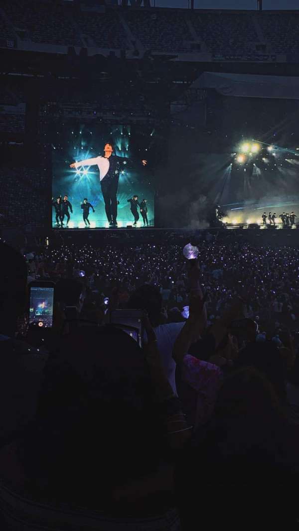 MetLife Stadium, section: 134, row: 17, seat: 18