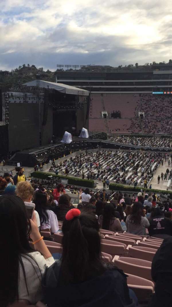 Rose Bowl, section: 4-H, row: 56, seat: 115