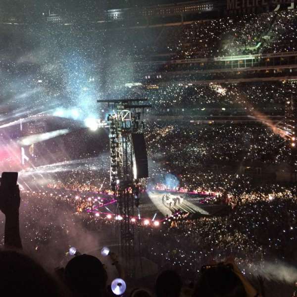 MetLife Stadium, section: 234, row: 8, seat: 16