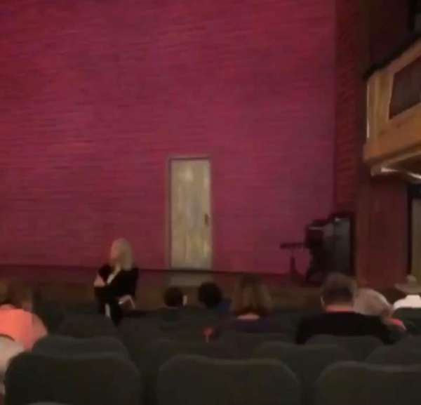 Shubert Theatre, section: Orchestra R, row: 6