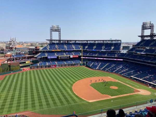 Citizens Bank Park, section: 430V, row: 9, seat: A