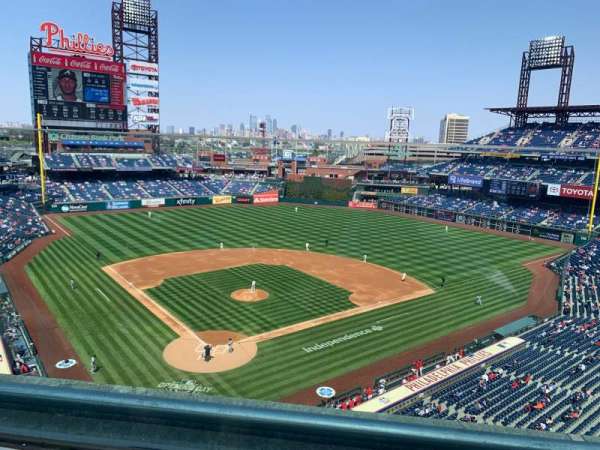 Citizens Bank Park, section: 319, row: 1, seat: 16