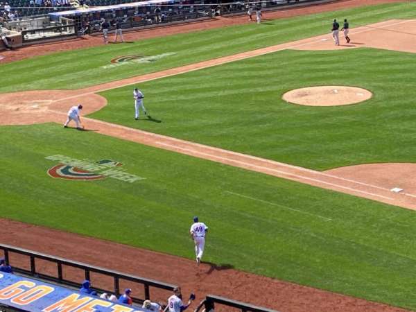 Citi Field, section: 309, row: 1, seat: 9