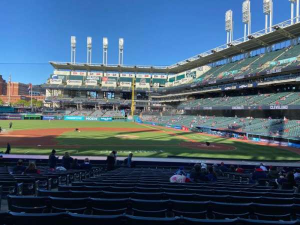 Progressive Field, section: 160, row: bb, seat: 7