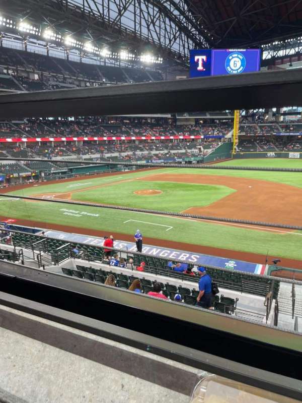 Globe Life Field, section: 121, row: 1, seat: 12