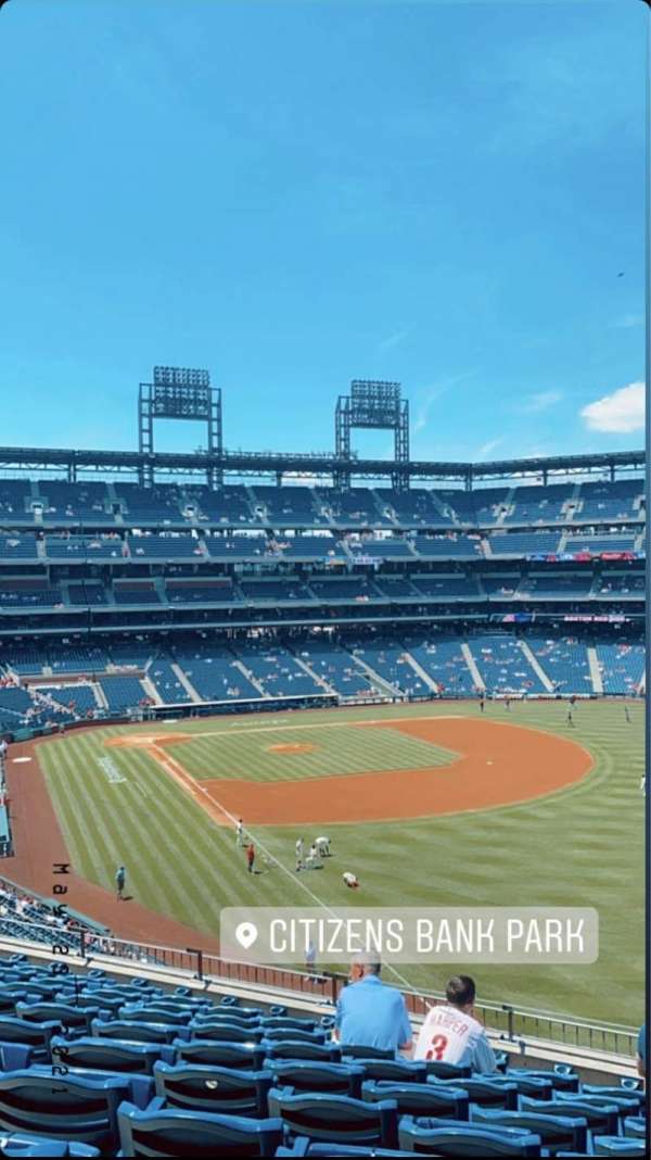 Citizens Bank Park, section: 207, row: 10, seat: 9
