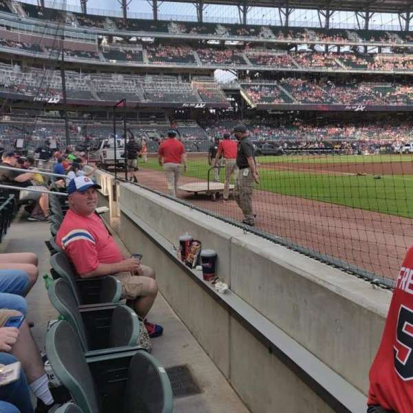 Truist Park, section: 15, row: 1, seat: 5