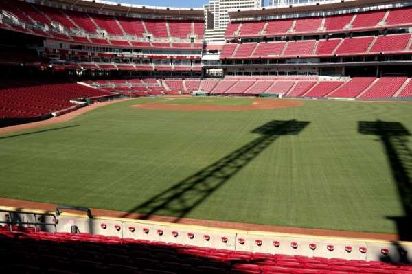 Great American Ball Park, section: 142, row: K, seat: 9