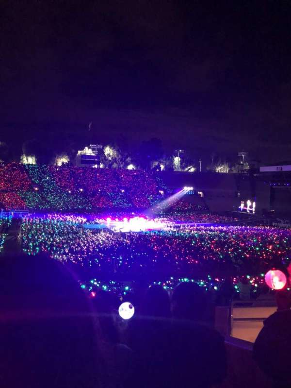 Rose Bowl, section: 17-L, row: 44, seat: 5