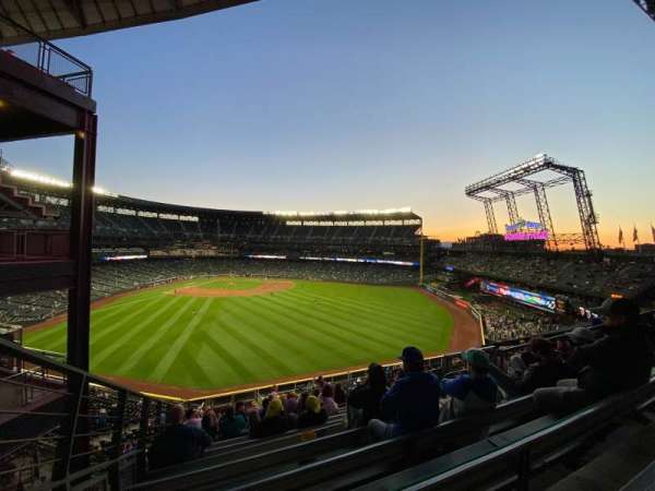 T-Mobile Park, section: 195, row: 16, seat: 11