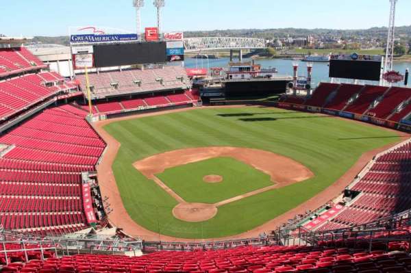 Great American Ball Park, section: 525, row: r, seat: 13