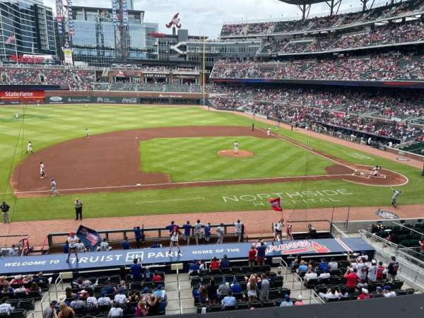 Truist Park, section: 233, row: 1, seat: 4