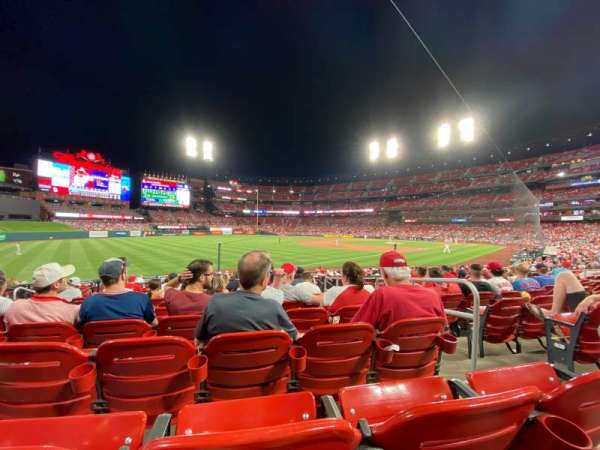 Busch Stadium, section: 165, row: 26, seat: 2