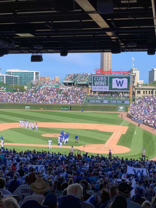Wrigley Field, section: 214, row: 15, seat: 17