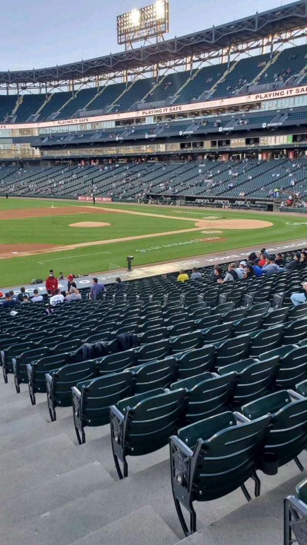 Rate Field, section: 142, row: 27, seat: 1