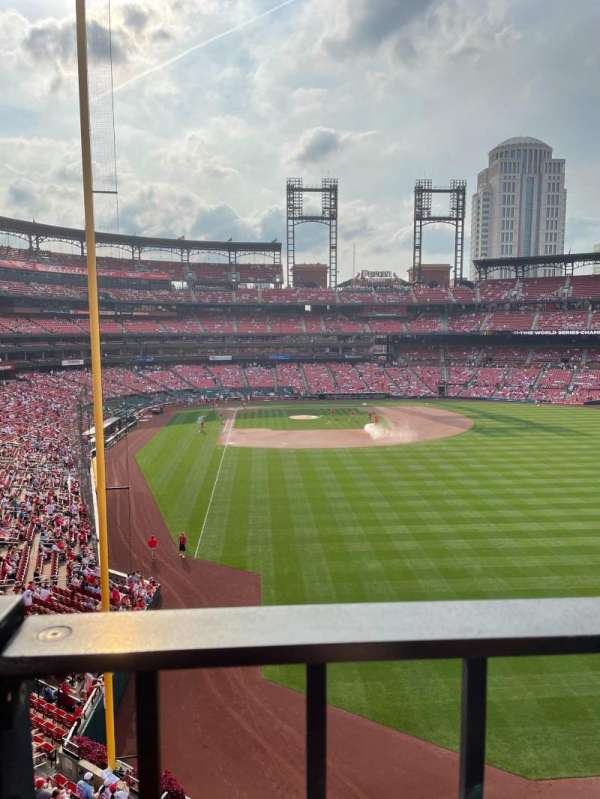 Busch Stadium, section: 229, row: 1, seat: 4