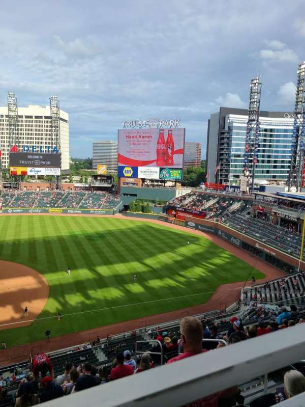 Truist Park, section: 318, row: 11, seat: 5