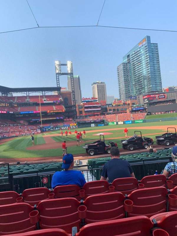 Busch Stadium, section: 147, row: 5, seat: 4