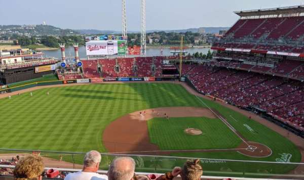 Great American Ball Park, section: 517, row: D, seat: 15