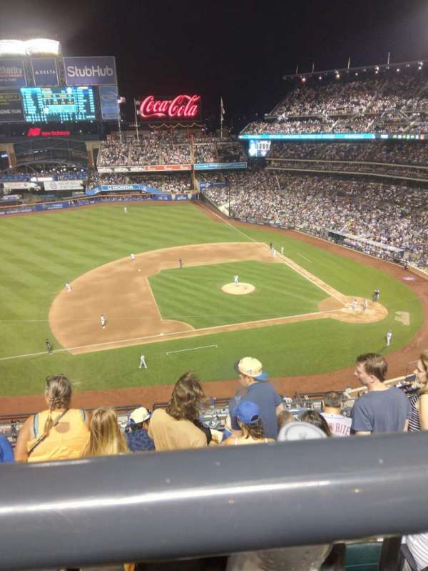 Citi Field, section: 422, row: WC, seat: 5
