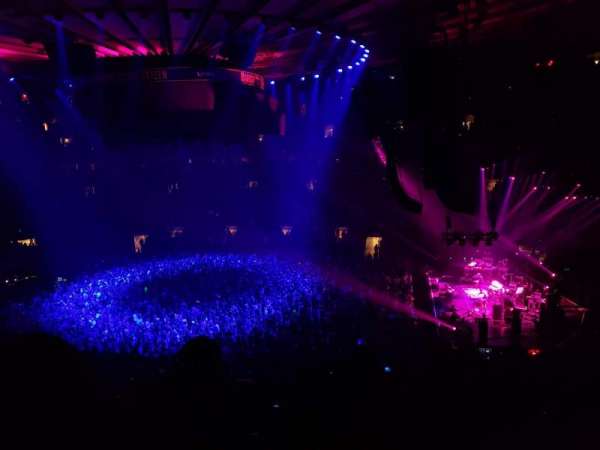 Madison Square Garden, section: 213, row: 4, seat: 1