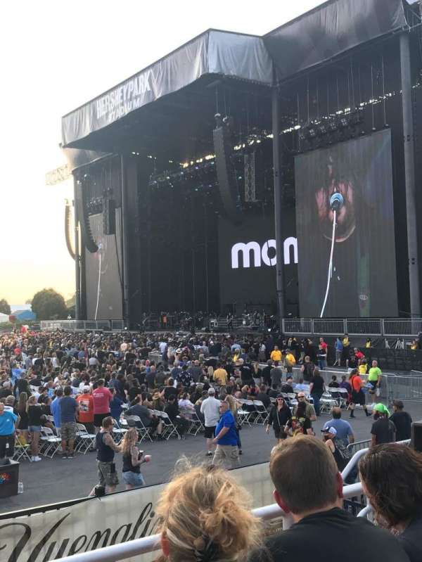 Hershey Park Stadium, section: 25, row: CC, seat: 8