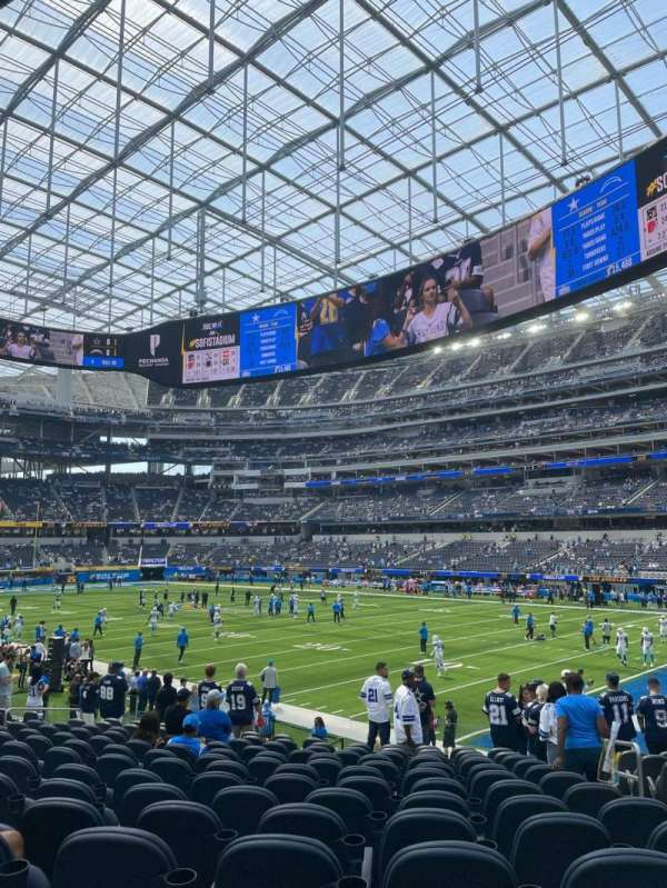 SoFi Stadium, section: C136, row: 14, seat: 3