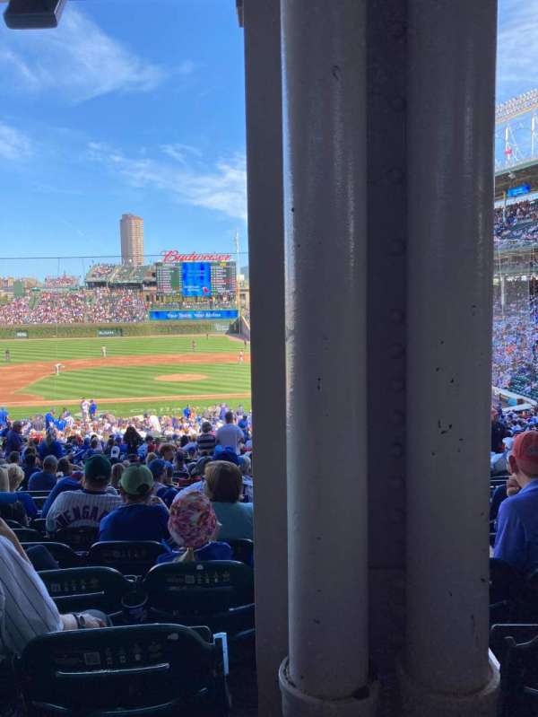 Wrigley Field, section: 213, row: 8, seat: 8