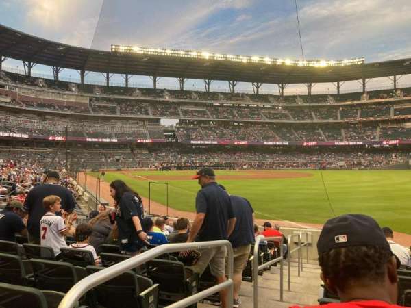 Truist Park, section: 10, row: 13, seat: 18